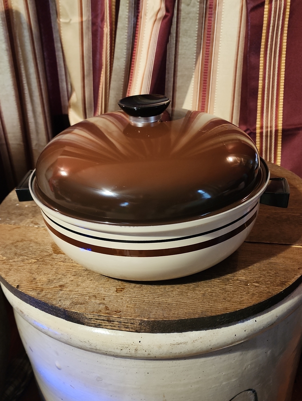 Vintage Regal Ware Aluminum Dutch Oven Steamer Excellent condition